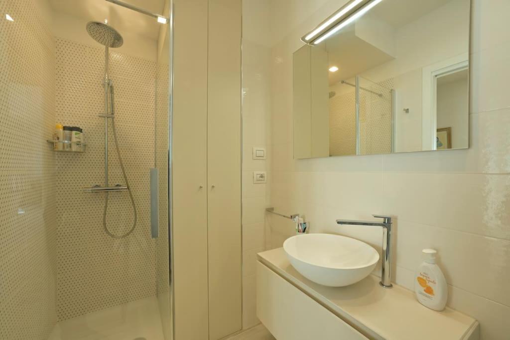 Luxury Apartament Con Garage Vista Mare Alassio Per 6 Persone Εξωτερικό φωτογραφία