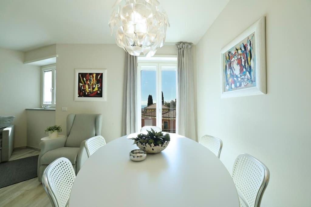 Luxury Apartament Con Garage Vista Mare Alassio Per 6 Persone Εξωτερικό φωτογραφία
